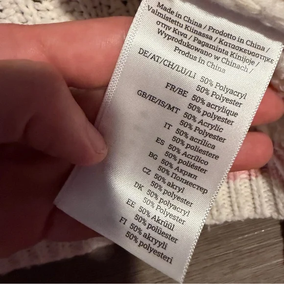 Taylor Swift Lover Oversized Button Front Cardigan M/L - Picture 5 of 8